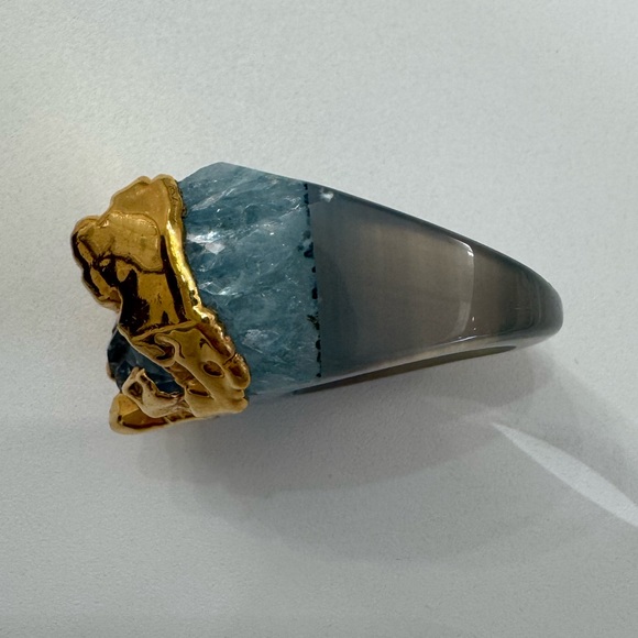 Goldtone-Dipped Blue Crystal Ring - Size 7 - Picture 5 of 7